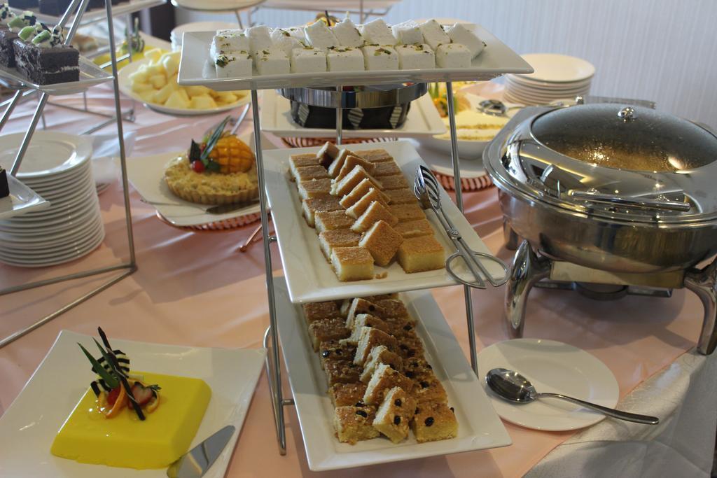 Continent Sumou Hotel Al-Hobar Kültér fotó